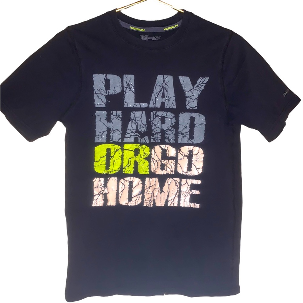 Play hard or go home graphic T-shirt XERSION brand sz s-m distressed quick-dry